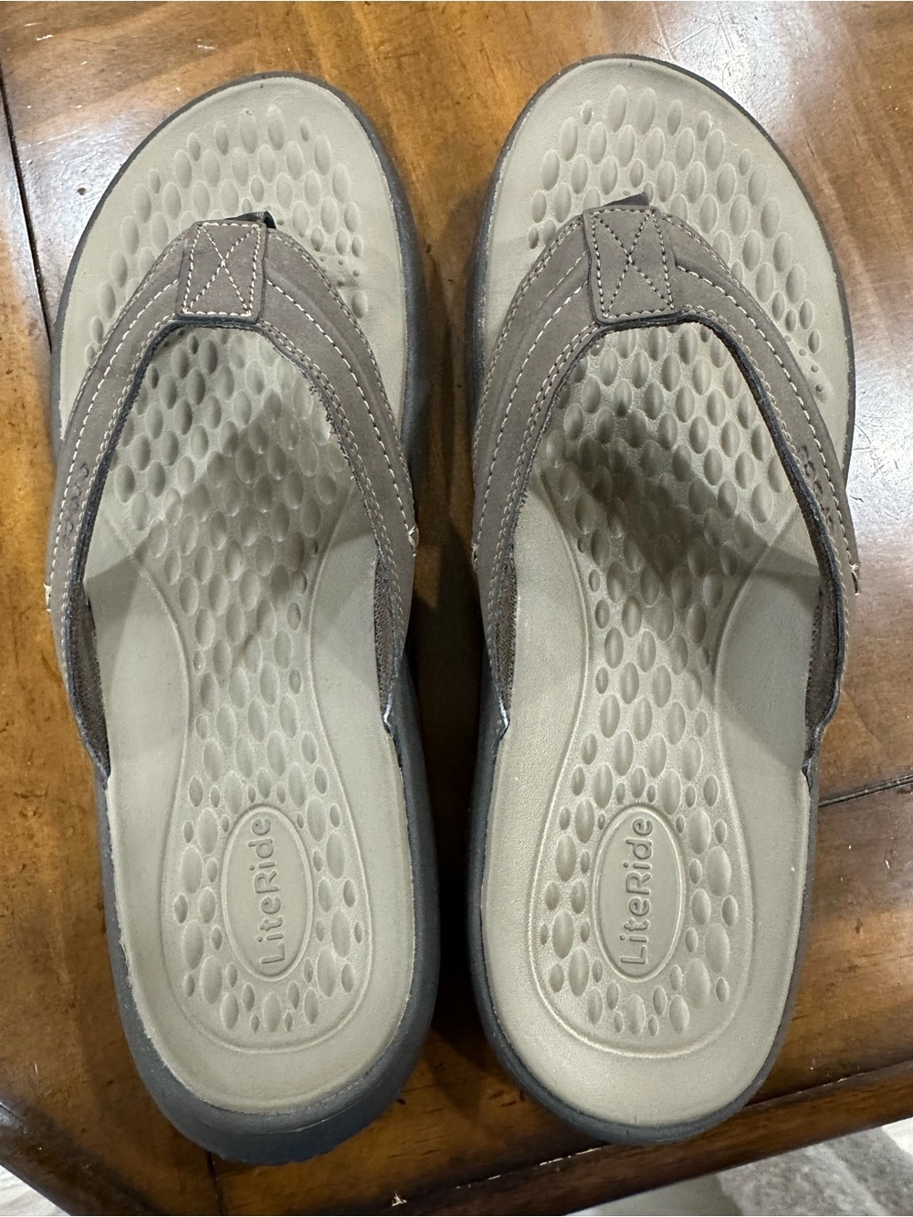 Croc’s Yukon Vista II LiteRide Flip Flops